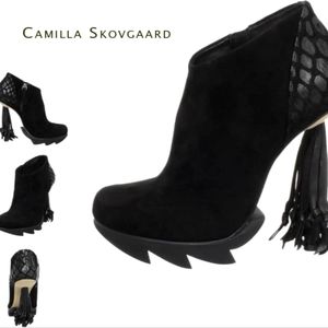 CAMILLA SKOVGAARD SIZE 6.5